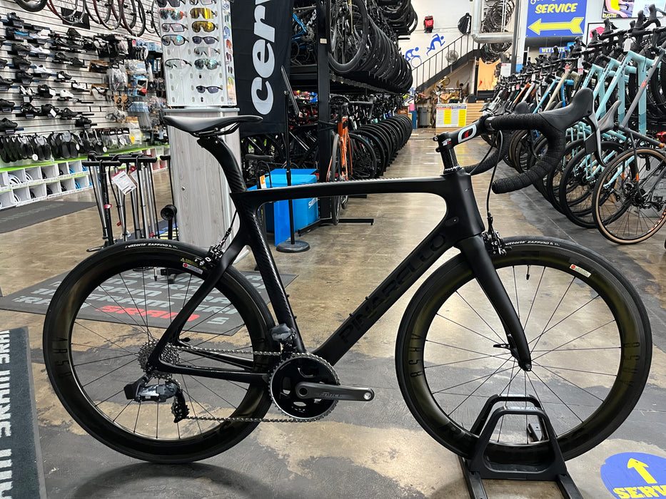 Pinarello Gan Sram Force eTap AXS / Reynold's AR58 Carbon Wheelset - 2022 DEMO