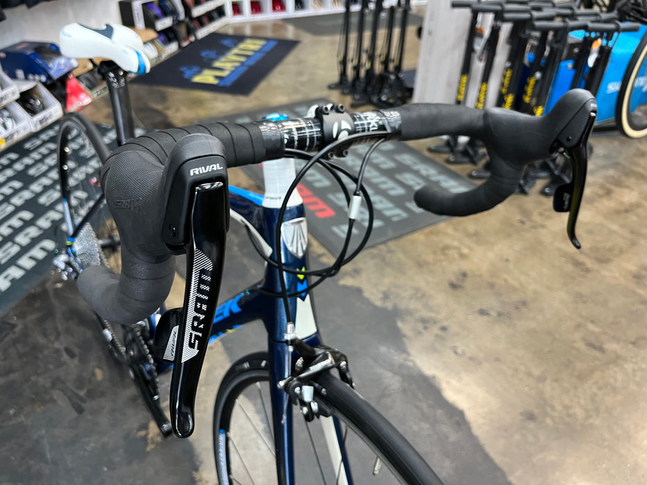 Trek Silque SLX Women's SRAM Rival 11 Speed - Blue/White USED