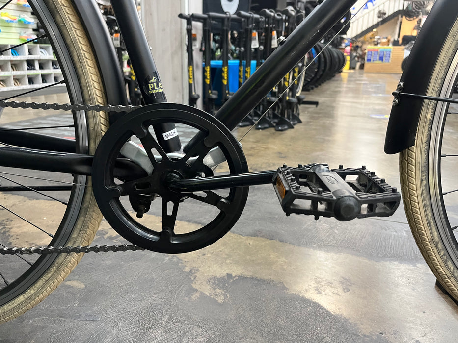 Retrospec Beaumont 7-Speed City Bike Shimano Tourney - Matte Black DEMO