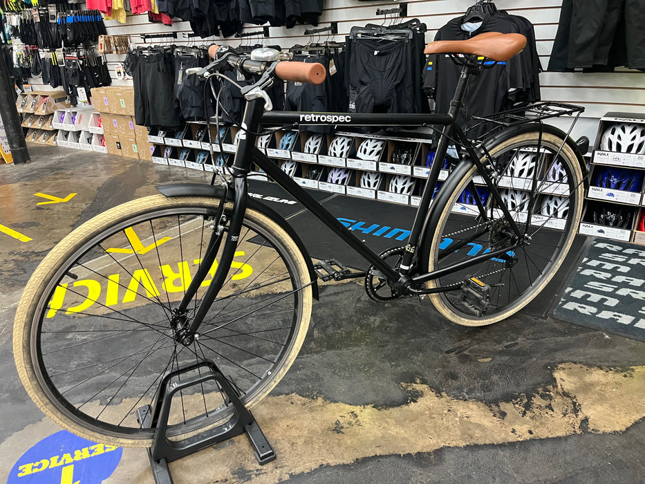 Retrospec Beaumont 7-Speed City Bike Shimano Tourney - Matte Black DEMO