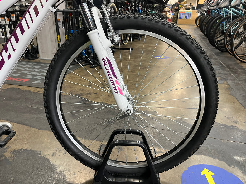 Schwinn Ranger Women's 26" Mountain Bike - White/Purple/Pink USED