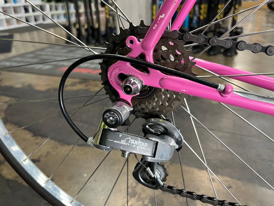 Nishiki Prestige Vintage Road Bike - Pink/White USED