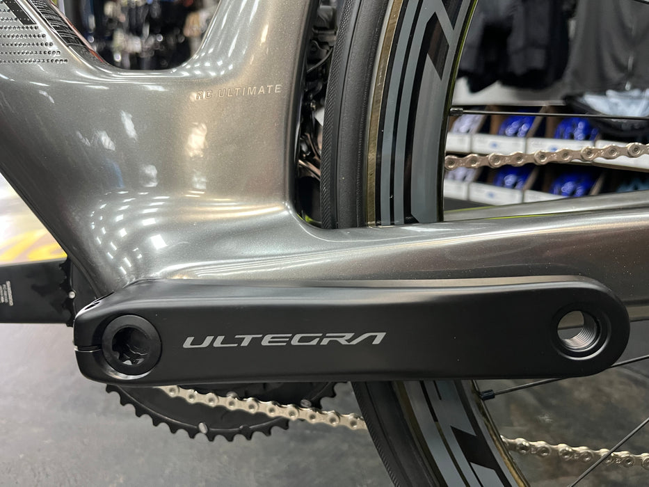 Scott Foil RC Ultimate Shimano Ultegra Di2 12 Speed w/Fulcrum Racing Wind 40 Wheels - Silver