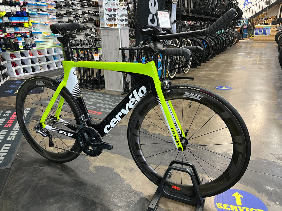 Cervelo P3 Shimano Ultegra Di2 w/ ZIPP 404 Firecrest Wheels - Fluoro/Black/Black 2019 DEMO