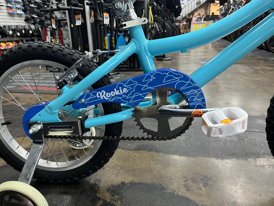Fuji Rookie 16 ST - 2024
