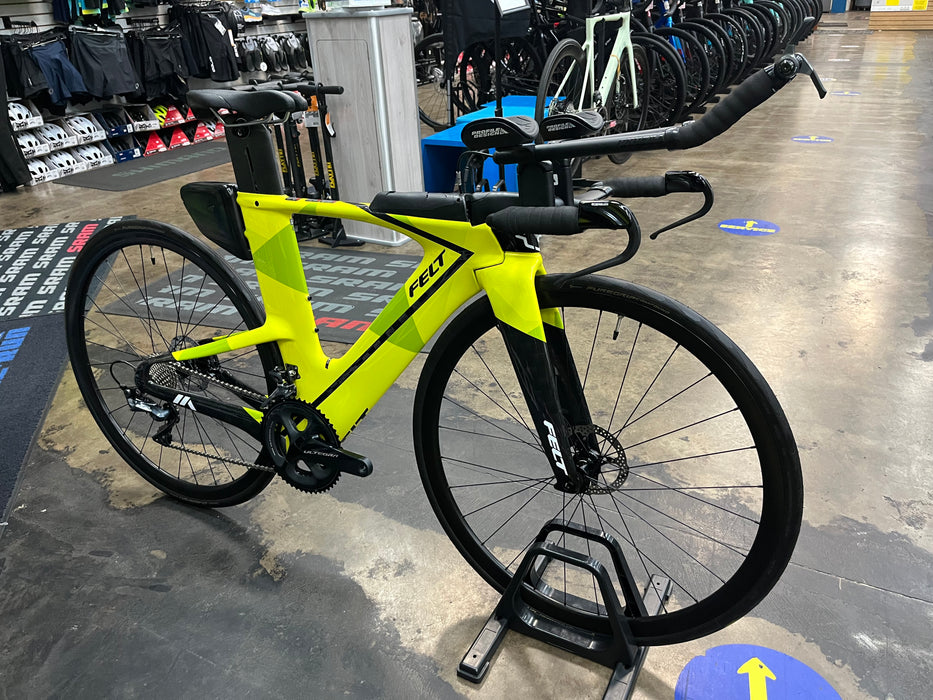 Felt IA Advanced Shimano Ultegra 11 Speed - Chartreuse Geo 2023