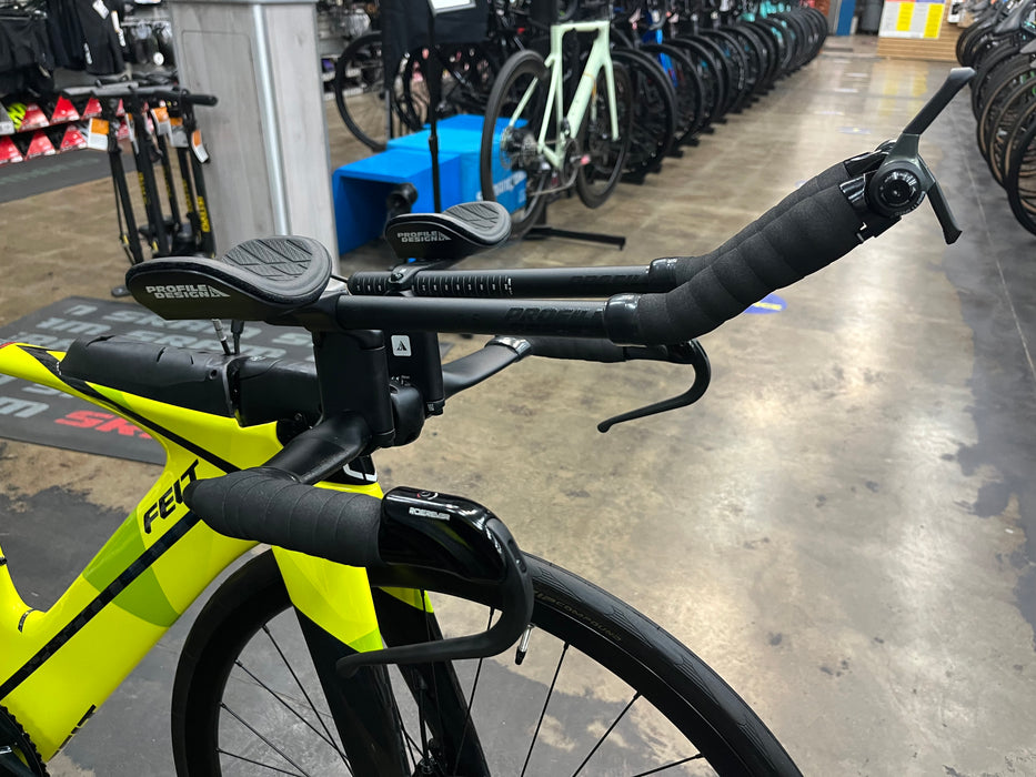 Felt IA Advanced Shimano Ultegra 11 Speed - Chartreuse Geo 2023