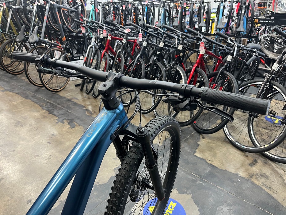 Scott Genius 960 SRAM SX/GX Eagle 12 Speed - Blue 2021 DEMO
