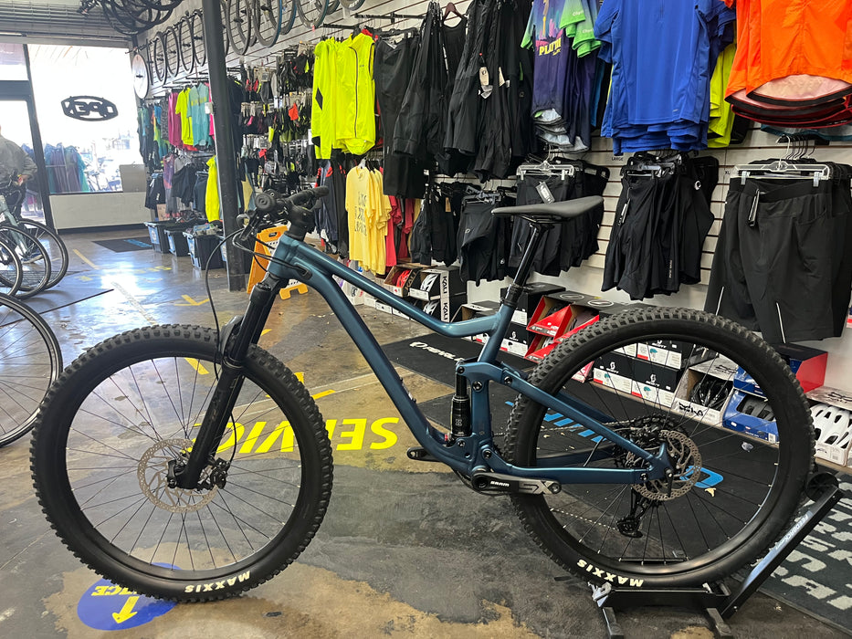 Scott Genius 960 SRAM SX/GX Eagle 12 Speed - Blue 2021 DEMO