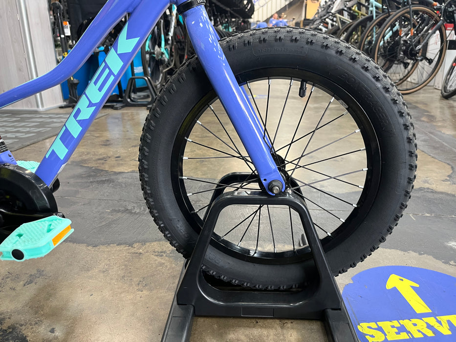 Trek Precaliber 16 - Ultraviolet 2022 USED