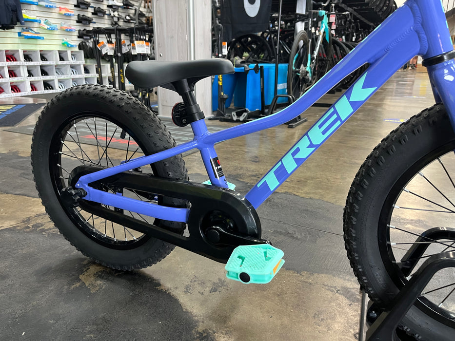 Trek Precaliber 16 - Ultraviolet 2022 USED