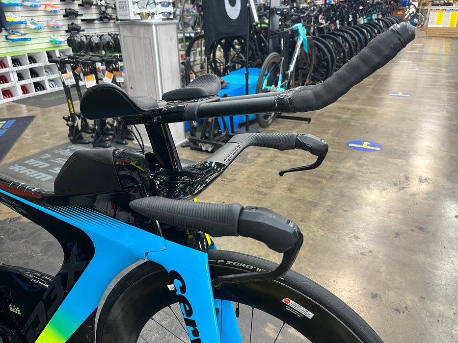 Cervelo P3X Shimano Ultegra Di2 12 Speed - Reynolds AR80 Wheels - Rivera/Fluoro/Black 2021