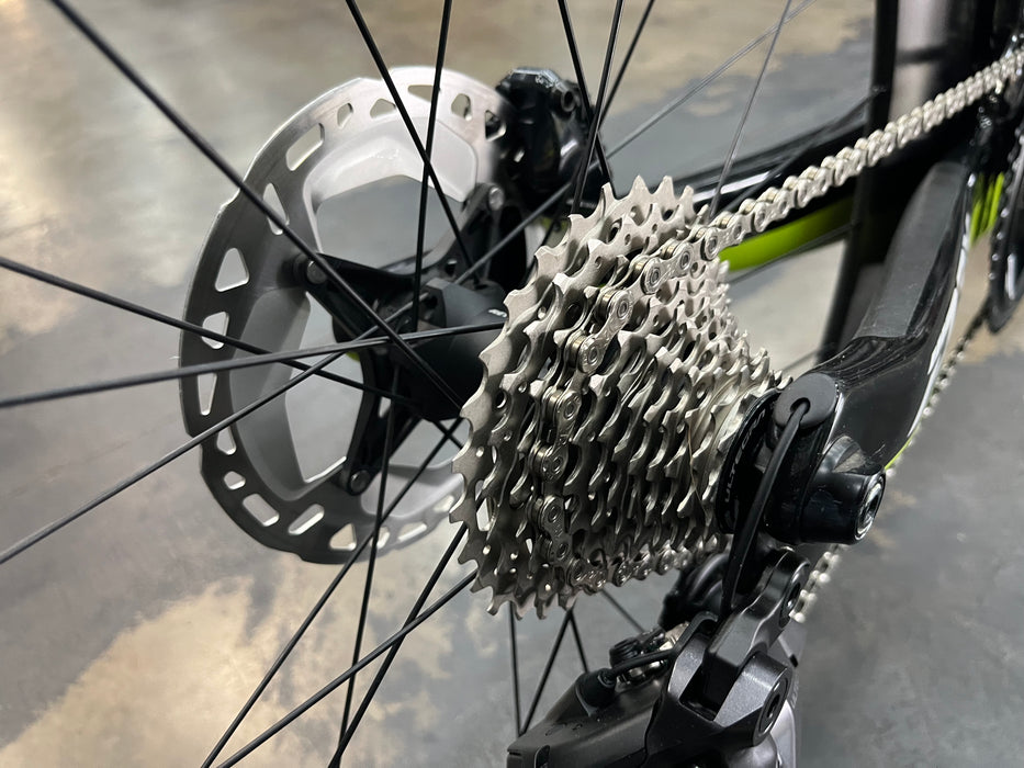 Cervelo P3X Shimano Ultegra Di2 12 Speed - Reynolds AR80 Wheels - Rivera/Fluoro/Black 2021
