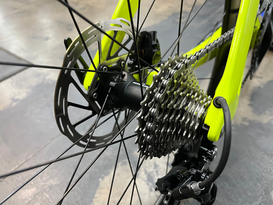 Canyon Speedmax CF 7 Disc Shimano 105 11 Speed - Hi-Viz Yellow 2021 USED