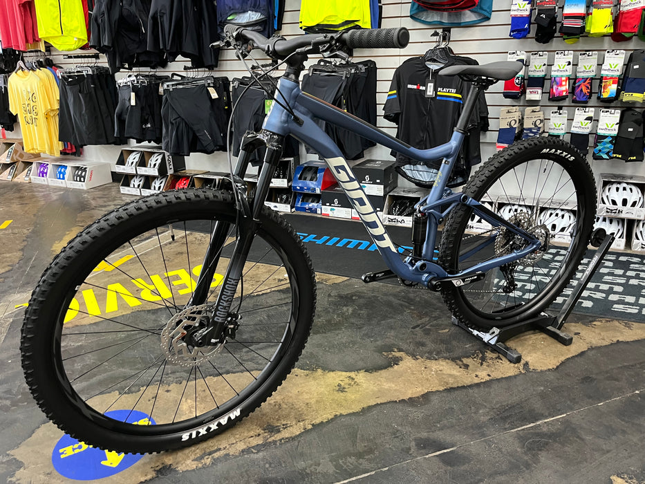 Giant Stance 2 Shimano Deore 12 Speed - Blue Ashes 2021