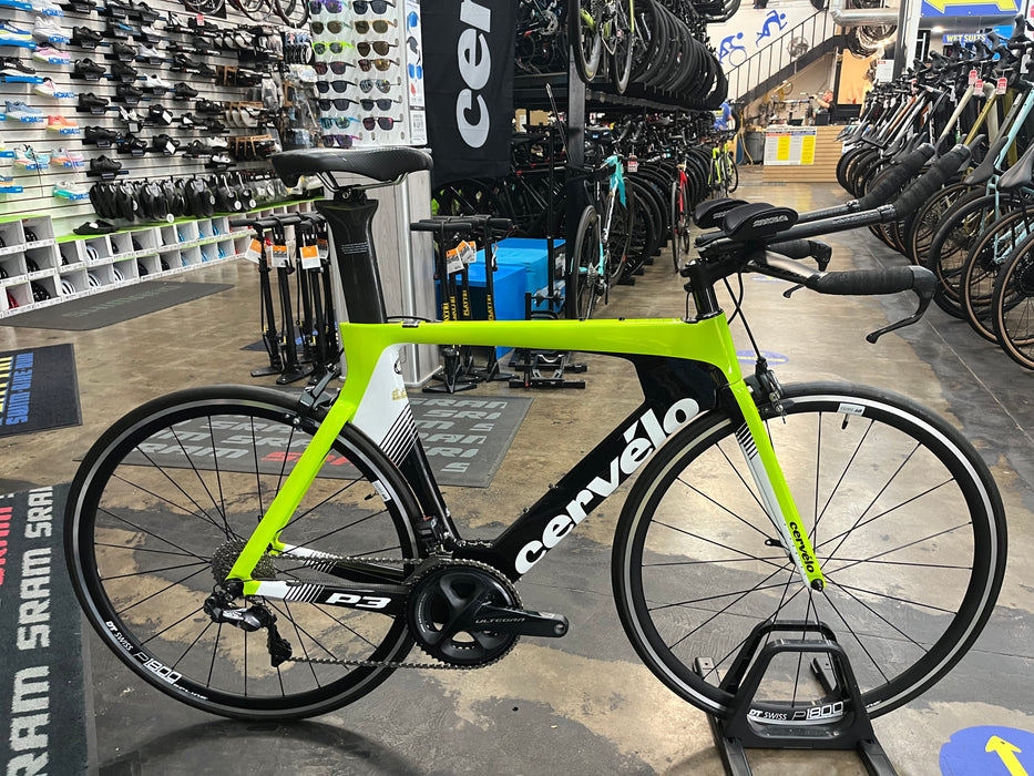 Cervelo P3 Shimano Ultegra Di2 11 Spd - DT Swiss P1800 Spline - Fluor/Blk/Wht 2019 DEMO