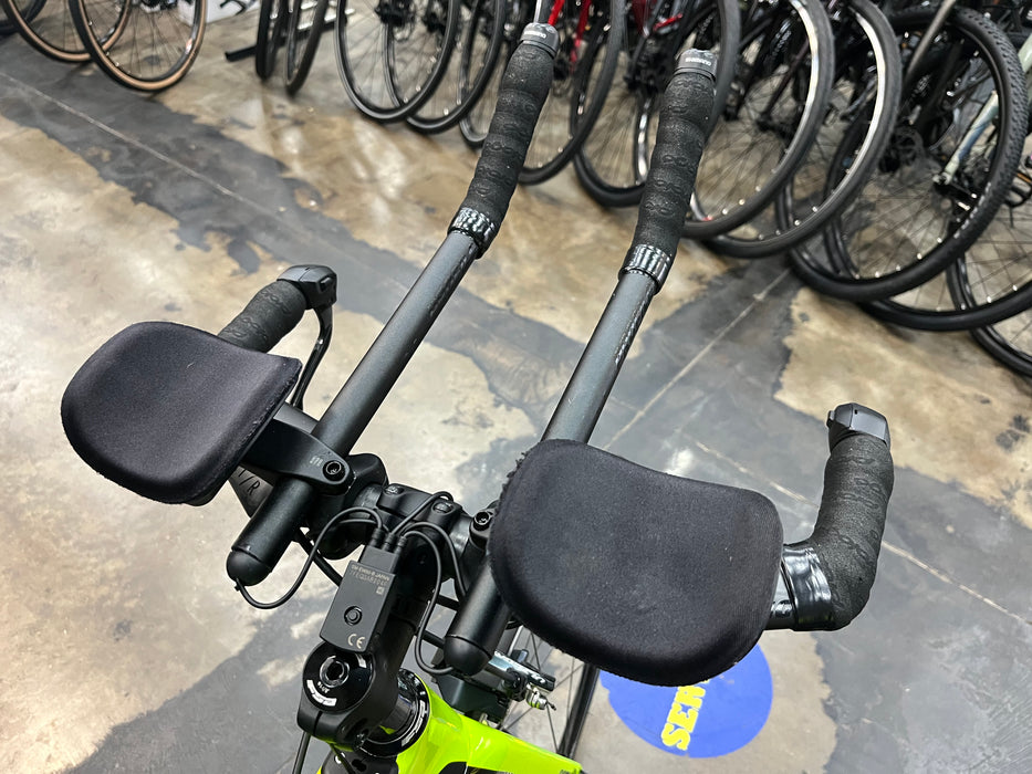 Cervelo P3 Shimano Ultegra Di2 11 Spd - DT Swiss P1800 Spline - Fluor/Blk/Wht 2019 DEMO
