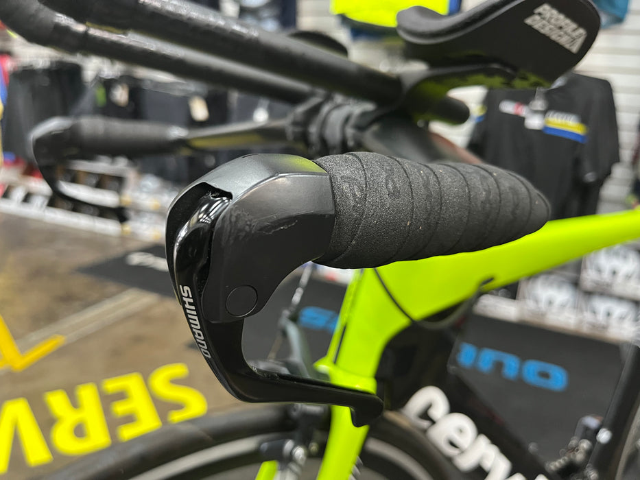 Cervelo P3 Shimano Ultegra Di2 11 Spd - DT Swiss P1800 Spline - Fluor/Blk/Wht 2019 DEMO
