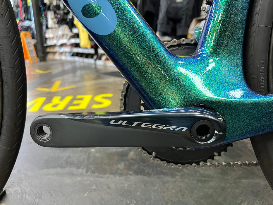 Cervelo Caledonia-5 Disc Ultegra Di2 11 Speed with Fulcrum Wind 40 Wheels - Oasis