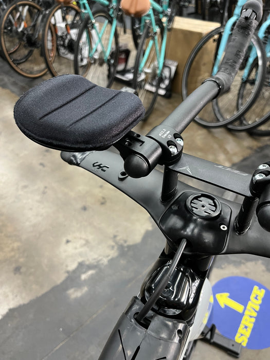 Felt IA Advanced SRAM Force eTap AXS 12sp Carbon Integrated Bars - Cement 2023