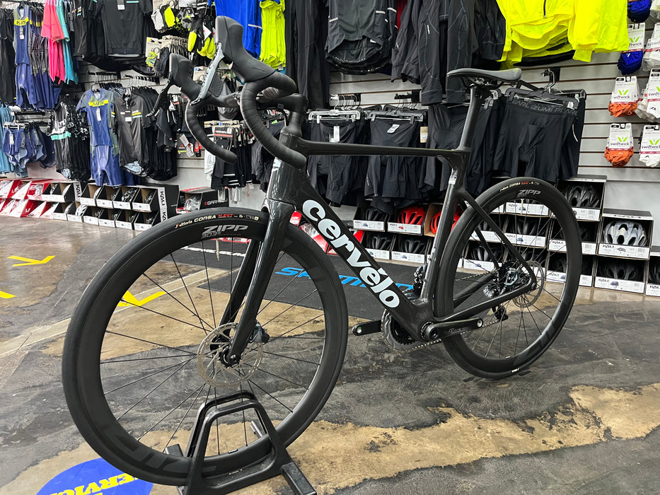 Cervelo Soloist SRAM Force eTap AXS D1 12 Speed with ZIPP 303S - 2024