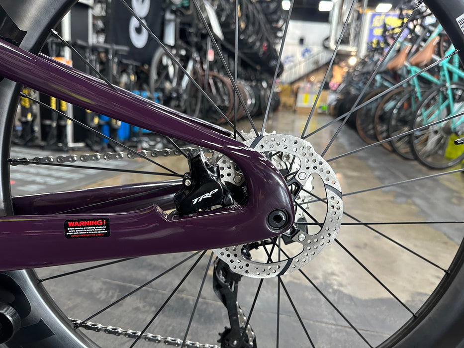Felt IAX Advanced Shimano 105 Di2 12-Speed Reynolds AR 58/62 - Astral 2025