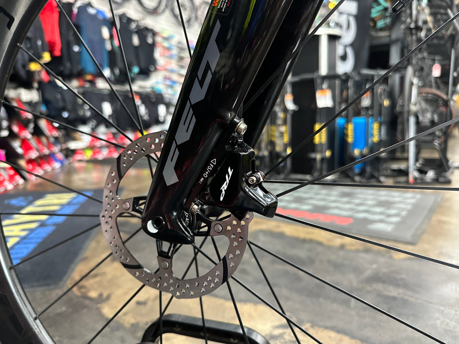 Felt IAX Advanced Shimano 105 Di2 12-Speed Reynolds AR 58/62 - Astral 2025