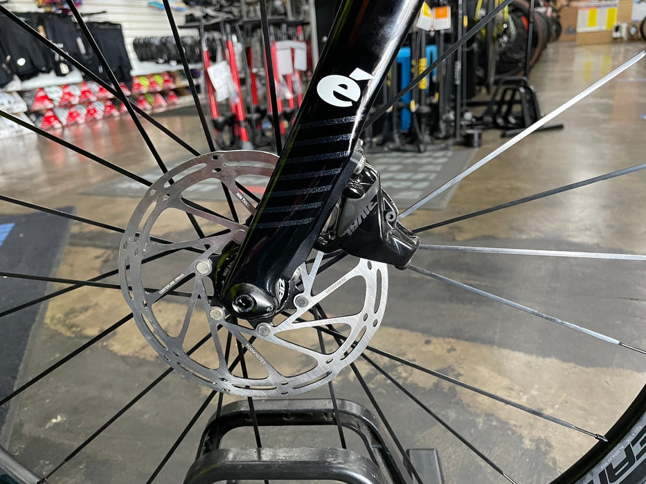 Cervelo Caledonia Disc SRAM Rival eTap AXS 12 Speed - 2024