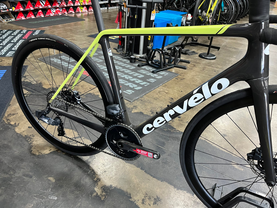 Cervelo R5 Limited Edition Paris Green SRAM Force eTap AXS D1 w/Profile Design GMR 38 Wheels - 2024