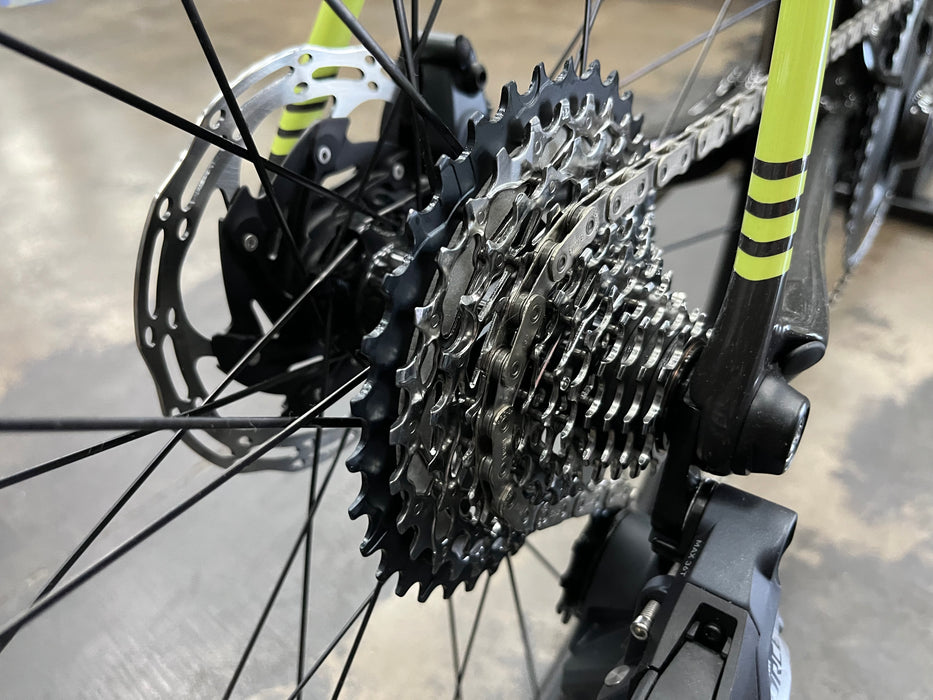 Cervelo R5 Limited Edition Paris Green SRAM Force eTap AXS D1 w/Profile Design GMR 38 Wheels - 2024