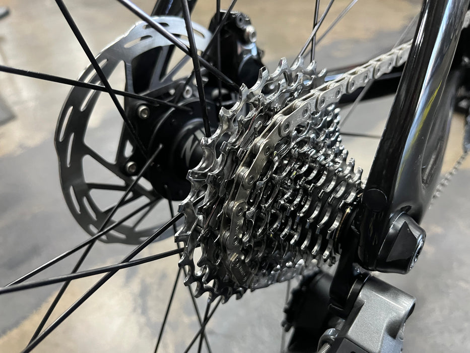 Cervelo S5 Limited Edition SRAM Rival eTap AXS 12 Speed w/ Zipp 404 Firecrest Wheelset - 2025