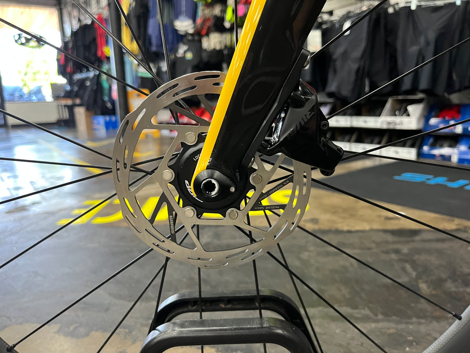 Cervelo S5 Limited Edition SRAM Rival eTap AXS 12 Speed w/ Zipp 404 Firecrest Wheelset - 2025