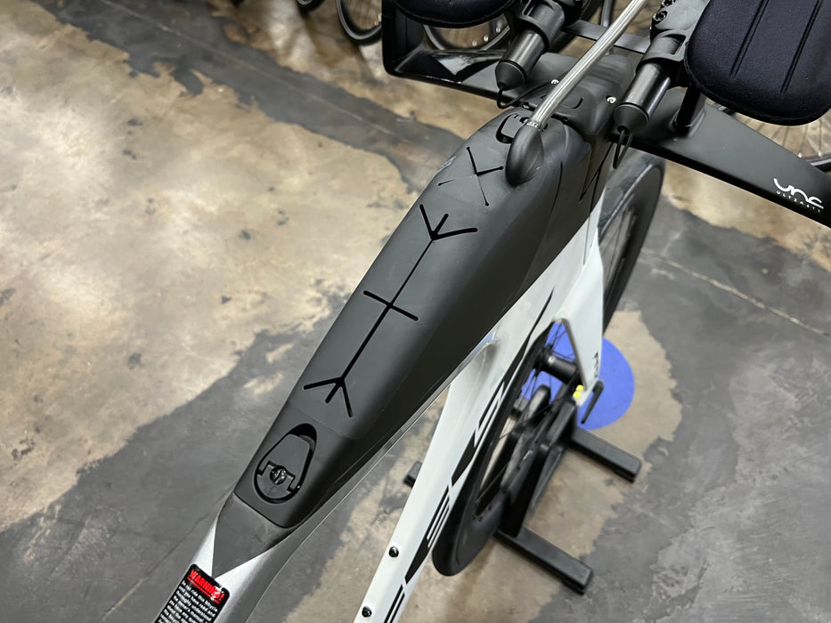 Felt IA FRD 2.0 SRAM Force eTap AXS 1X Powermeter ZIPP 404/808 Firecrest Wheels - 2025