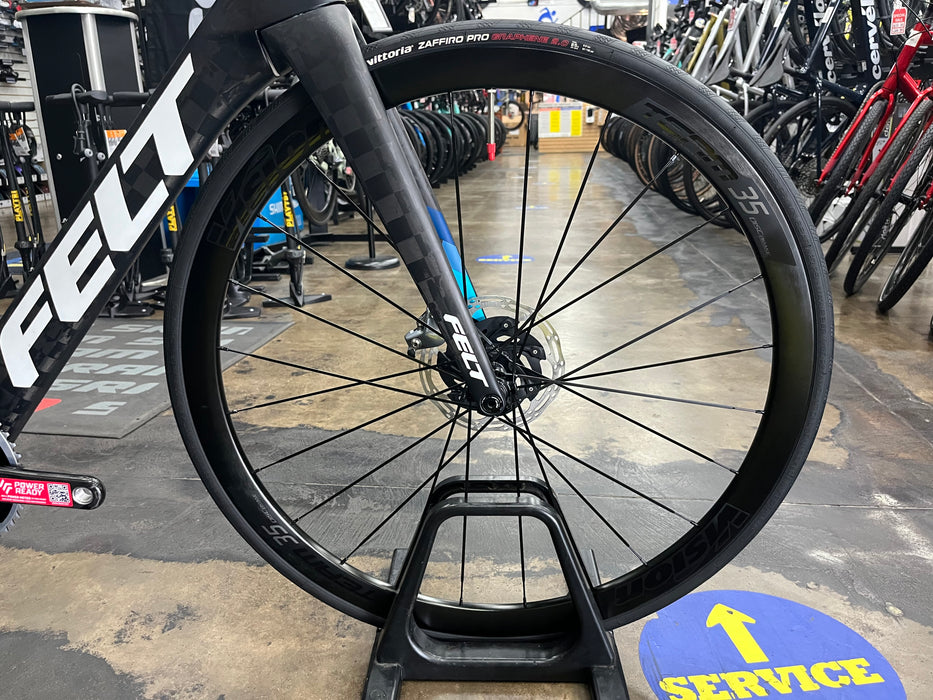 Felt AR FRD Ultimate w/ZIPP SL70 Aero Handlebar SRAM Red eTap AXS - Vision Team 35 Wheels - Matte Textreme 2025