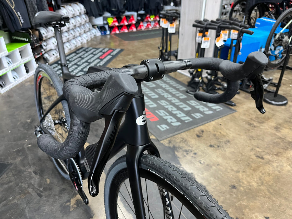 Cervelo Aspero-5 SRAM Rival eTap AXS 12 Speed - 2024