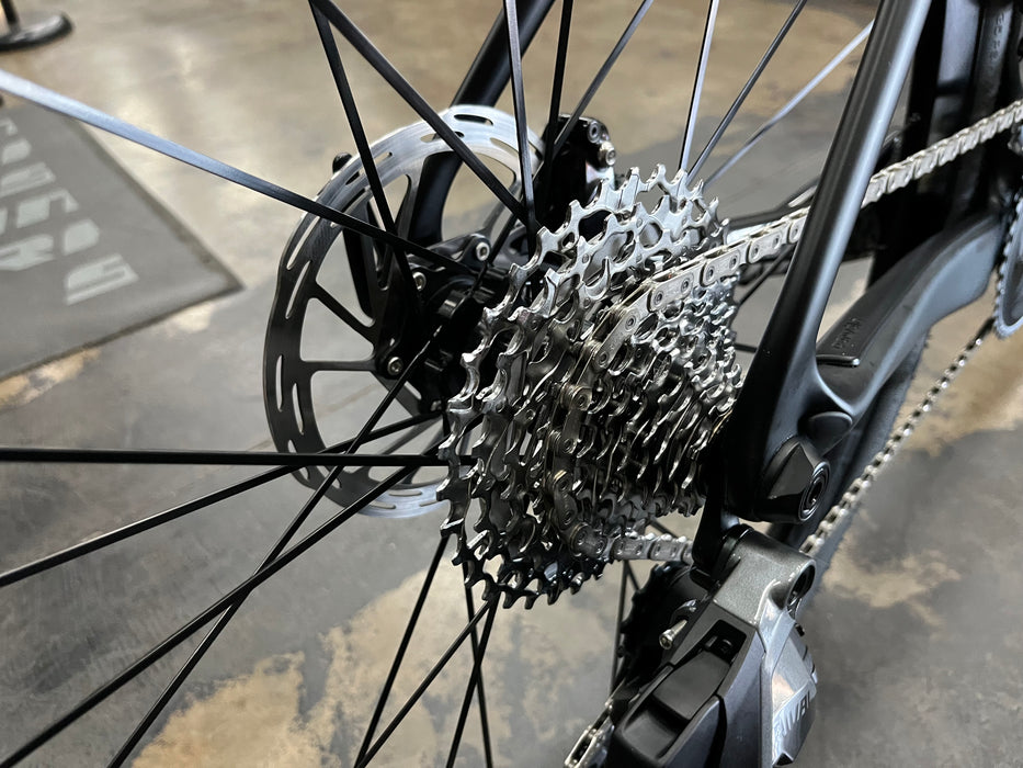 Cervelo Aspero-5 SRAM Rival eTap AXS 12 Speed - 2024