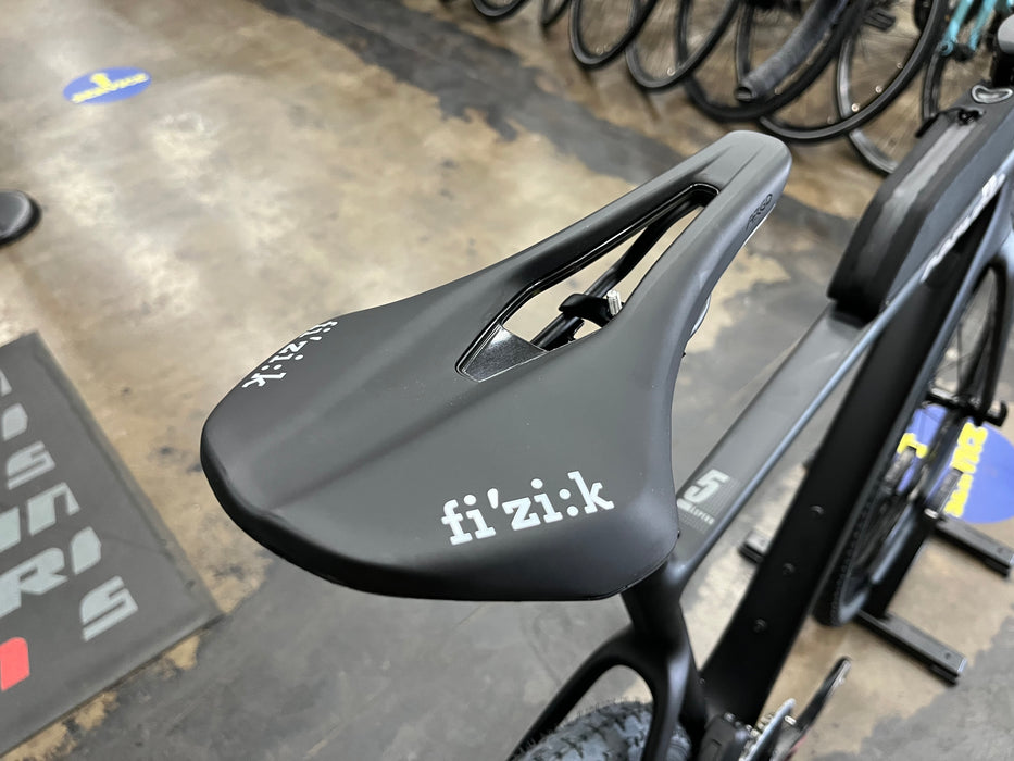 Cervelo Aspero-5 SRAM Rival eTap AXS 12 Speed - 2024