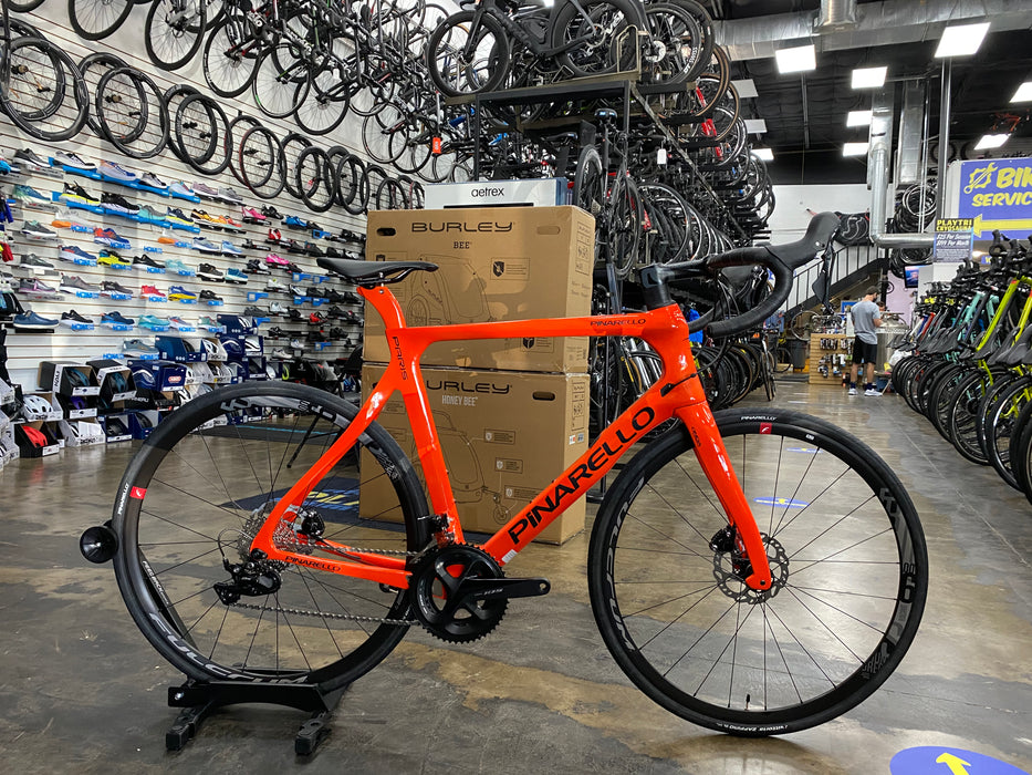 Pinarello Paris Shimano 105 11-Speed - 2023