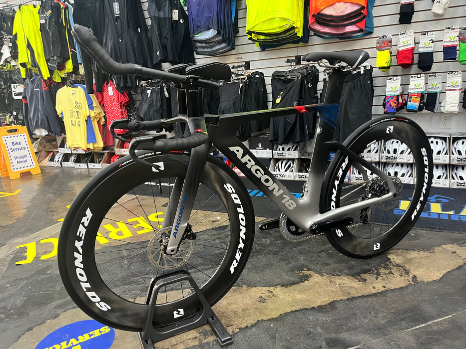 Argon 18 E-118 Tri+ SRAM Rival eTAP AXS 12 Speed - Reynolds AR80 Wheelset - Black 2023