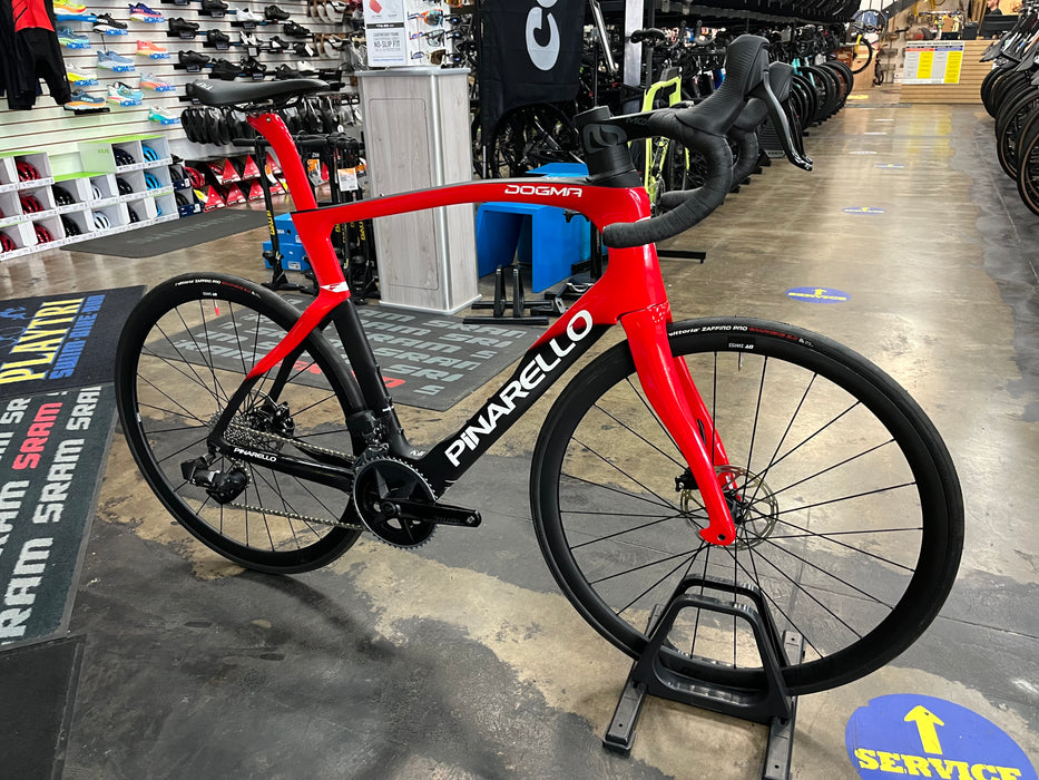 Pinarello Dogma F Disc SRAM Rival eTap AXS - Power Meter - DT Swiss P1800 Spline - 2024