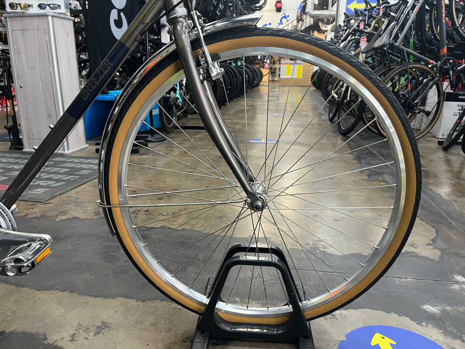 Breezer Bikes Downtown EX Shimano Altus - Vintage Bronze 2022