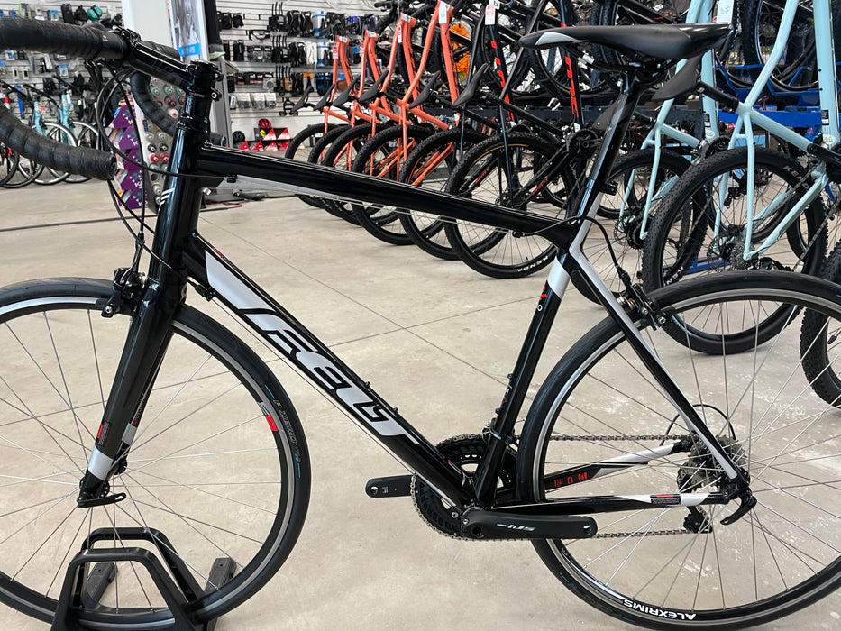 Felt Z100 Shimano 105 11 Speed - 2016 DEMO