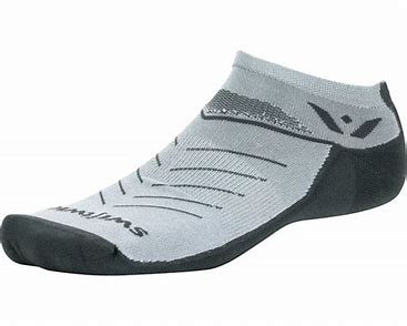 Swiftwick Aspire Zero (No Show) Socks