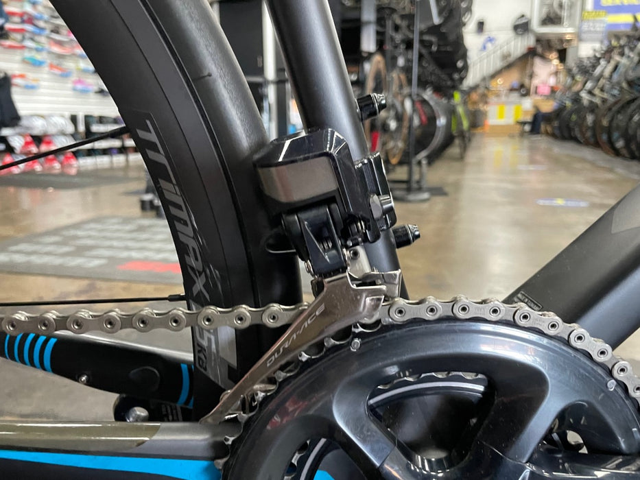 Giant TCR Advanced SL0 Shimano Dura Ace Di2 11 Speed - Black 2017 USED