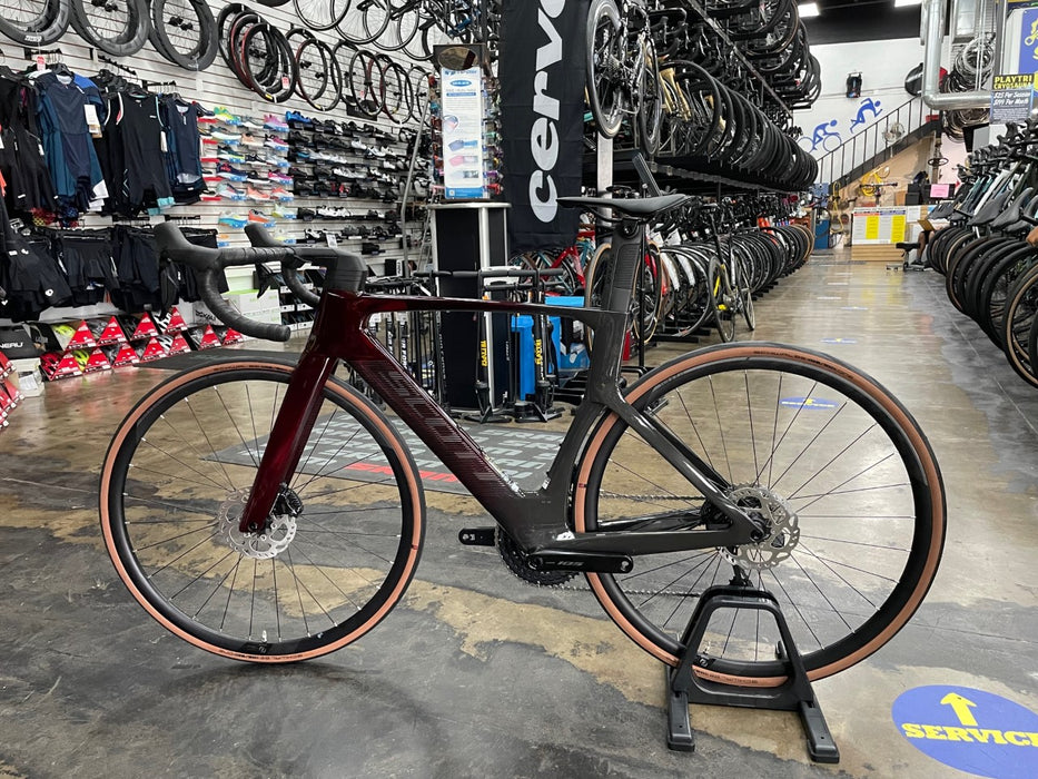 Scott Foil RC 30 Shimano 105 Di2 12-Speed - 2025