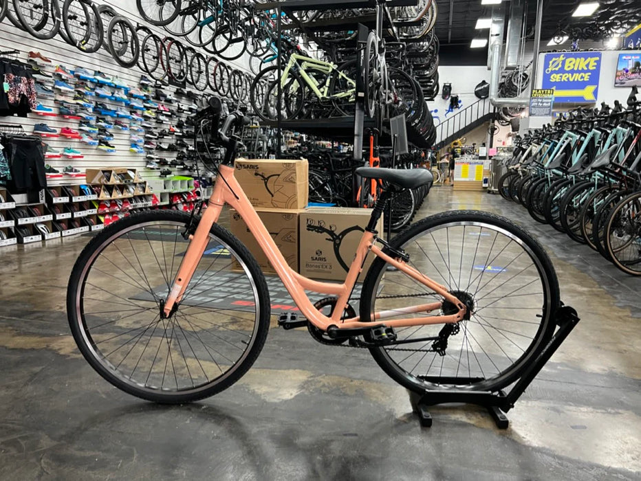 Batch The Step-Thru Comfort Bike Shimano Tourney - 2022
