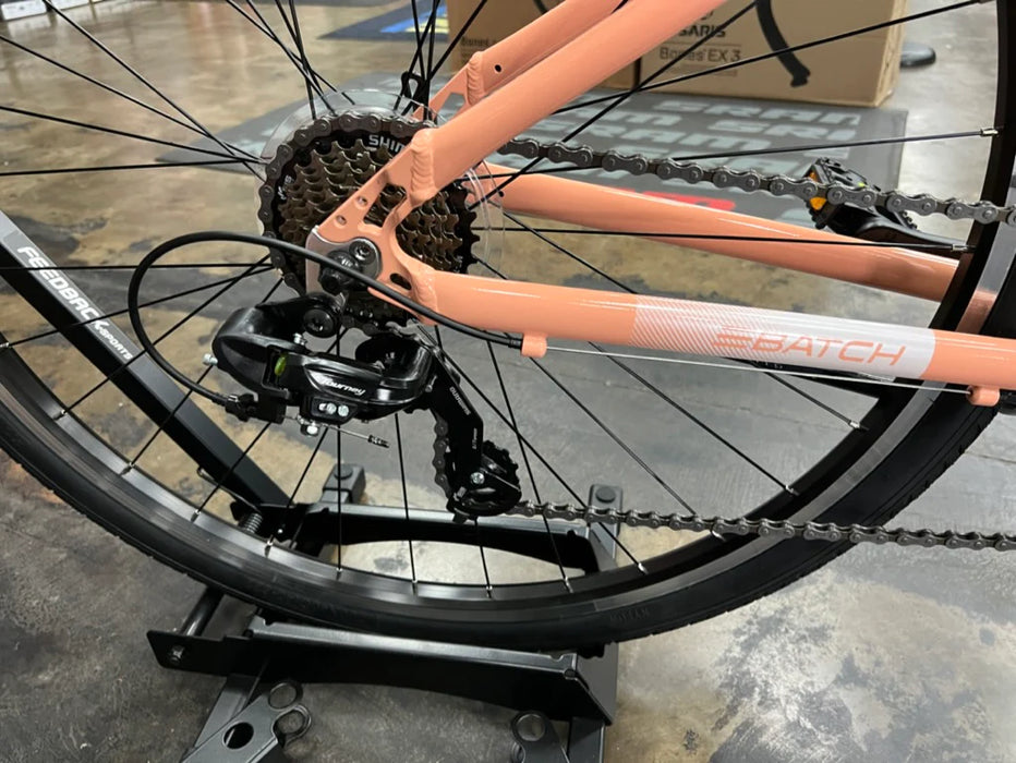 Batch The Step-Thru Comfort Bike Shimano Tourney - 2022