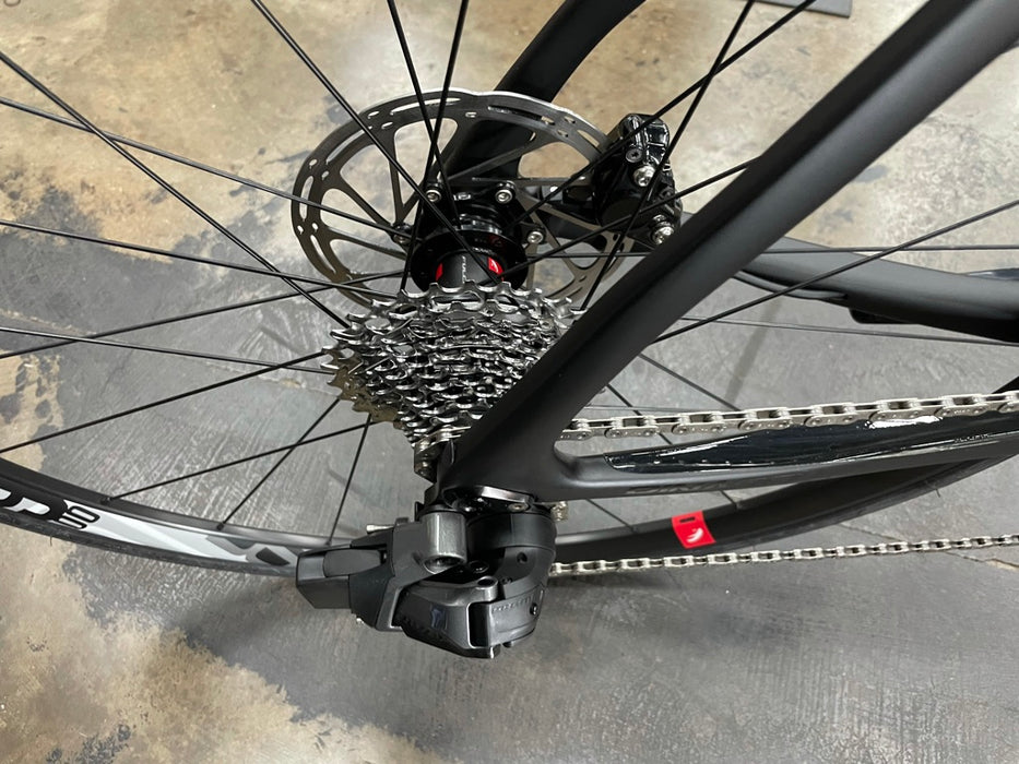Pinarello Paris SRAM Rival AXS - 2023