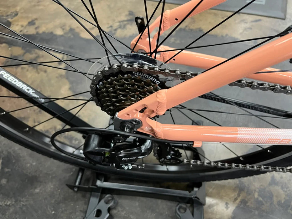 Batch The Step-Thru Comfort Bike Shimano Tourney - 2022