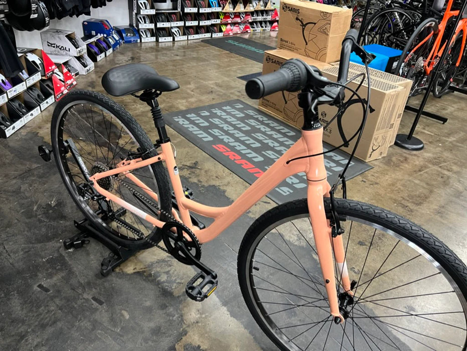 Batch The Step-Thru Comfort Bike Shimano Tourney - 2022